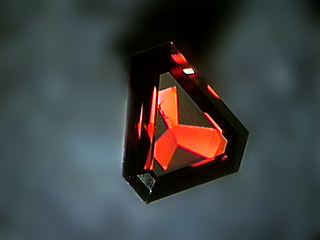 Garnet -- Tri-pyrope
from theimage.com